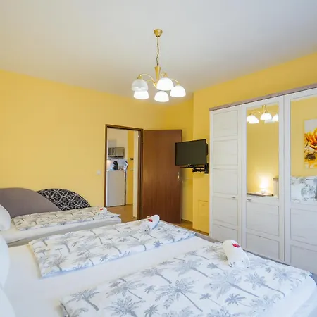 アパート Korponyi シオーフォク